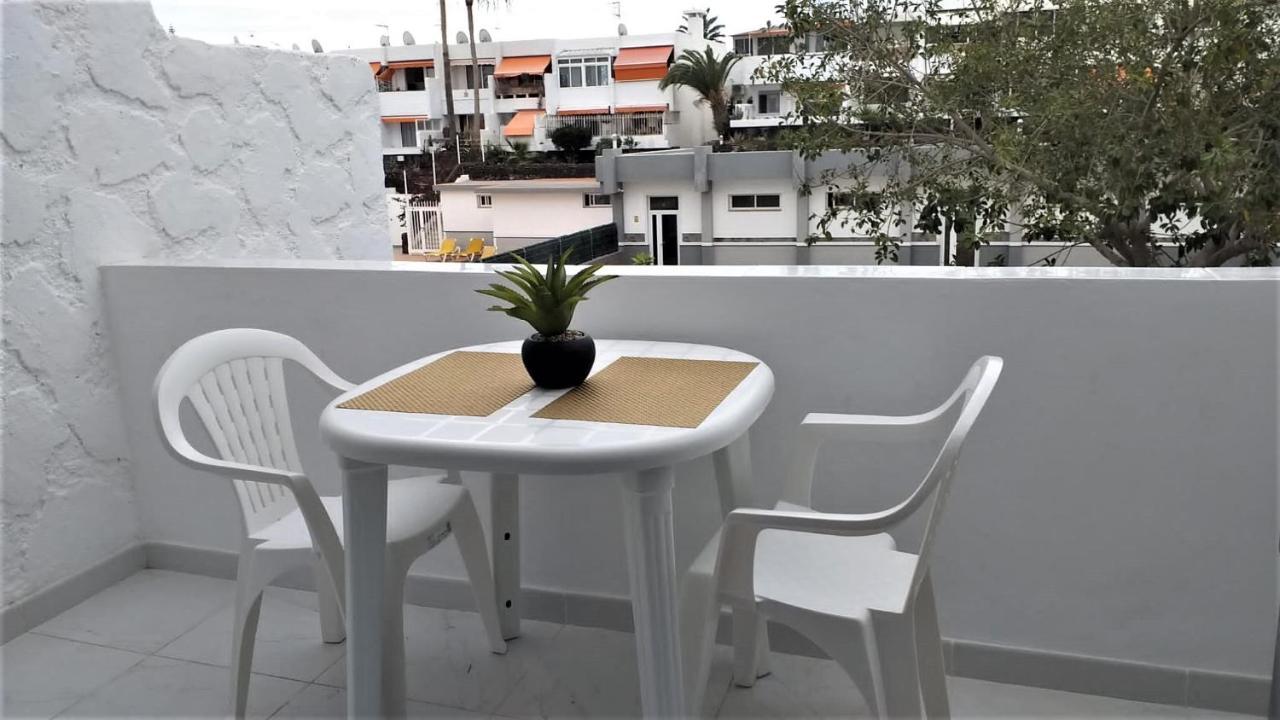 Ricky Place - Chaparral Complex Appartement